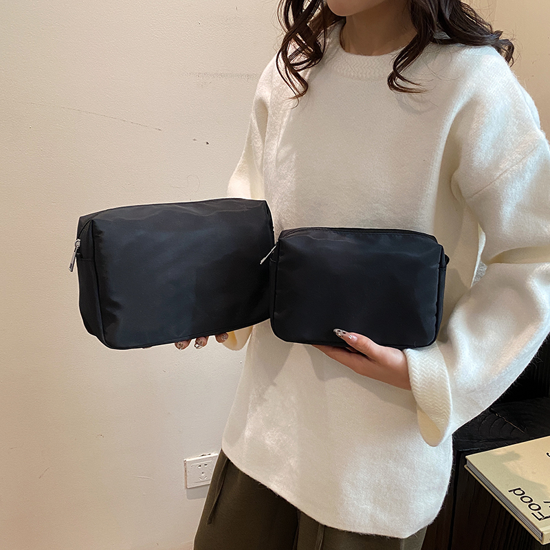 Cosmetic Bag for Women, Portable, New High-End Makeup Brush Holder, Travel Toiletry Bag, Large Capacity for Men
