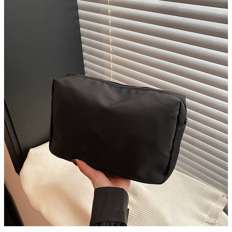 Cosmetic Bag for Women, Portable, New High-End Makeup Brush Holder, Travel Toiletry Bag, Large Capacity for Men