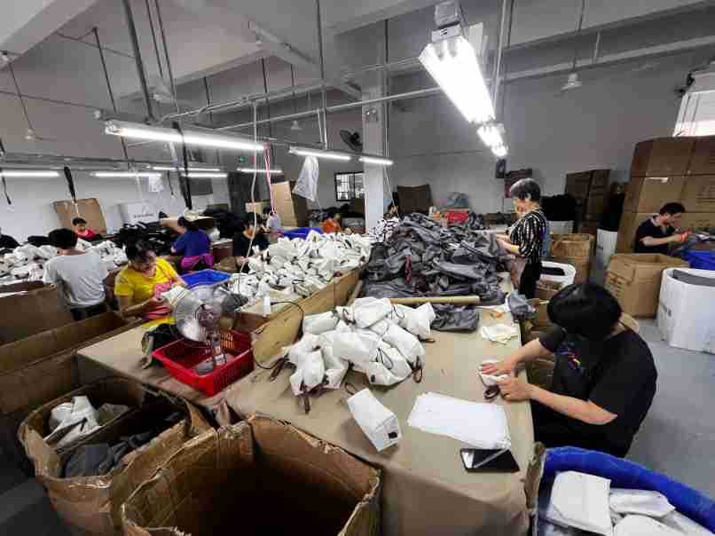 Sample Making of Storage Bags, Bag Paper Templates, and Jewelry Pouches, Jewelry Boxes, and Leather Clutch Bags