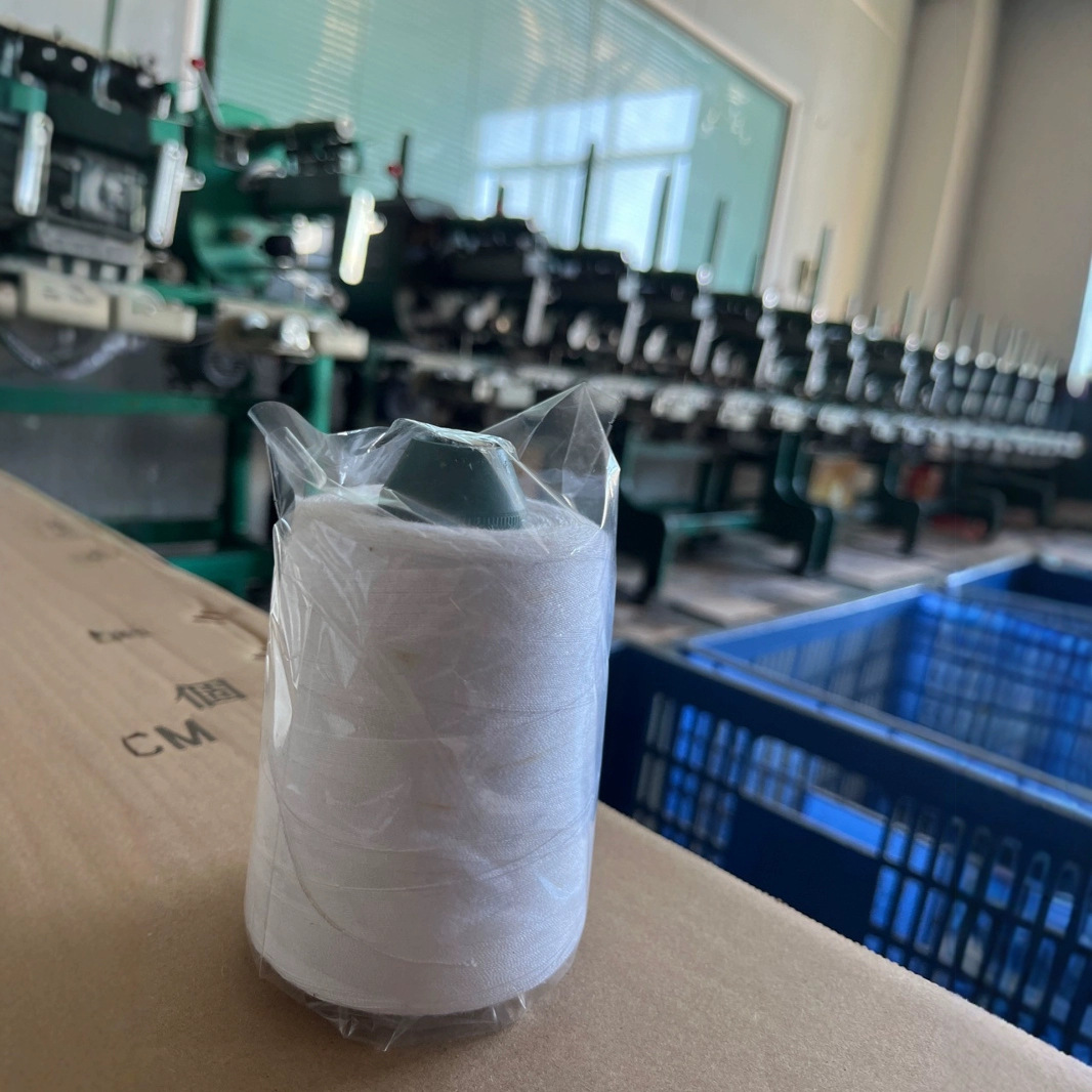 Manufacturer Provides 402 Backpack Cotton Thread, Handbag and Luggage Thread, Bleached 5000Y Sewing Thread, Durable
