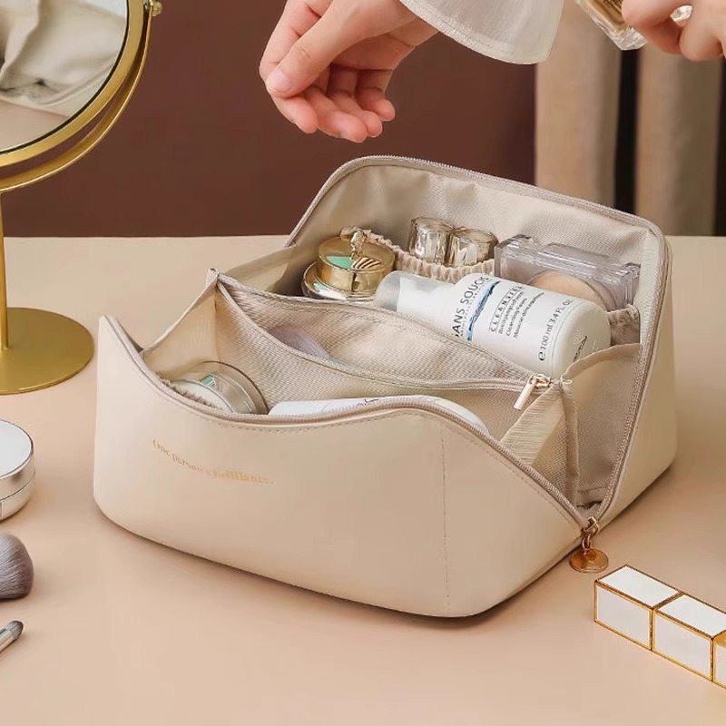 Portable Cosmetic Bag for Women 2024 New High-End Cosmetics Storage Bag Large Capacity Travel Makeup Brush Bag