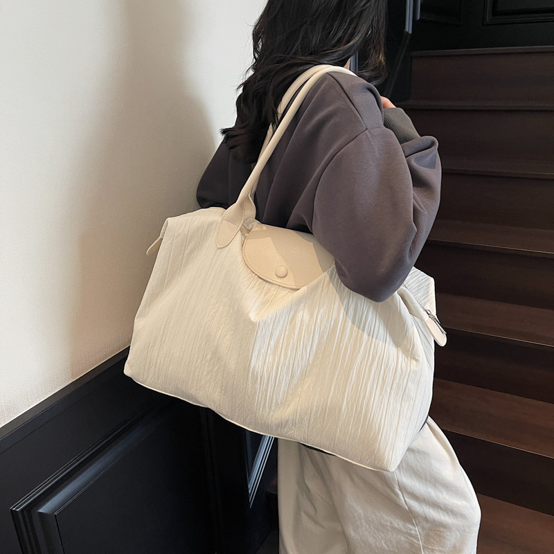 Large-Capacity Short-Distance Commuting Travel Bag, Women's Luggage Bag, Shoulder Bag, Maternity Bag, Gym Bag, Backpack, Portable and Waterproof