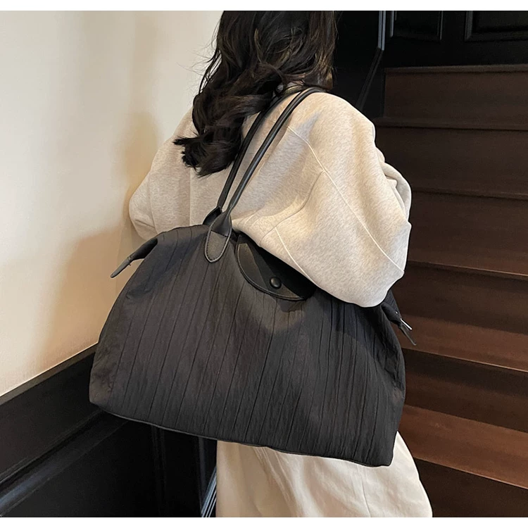 Large-Capacity Short-Distance Commuting Travel Bag, Women's Luggage Bag, Shoulder Bag, Maternity Bag, Gym Bag, Backpack, Portable and Waterproof