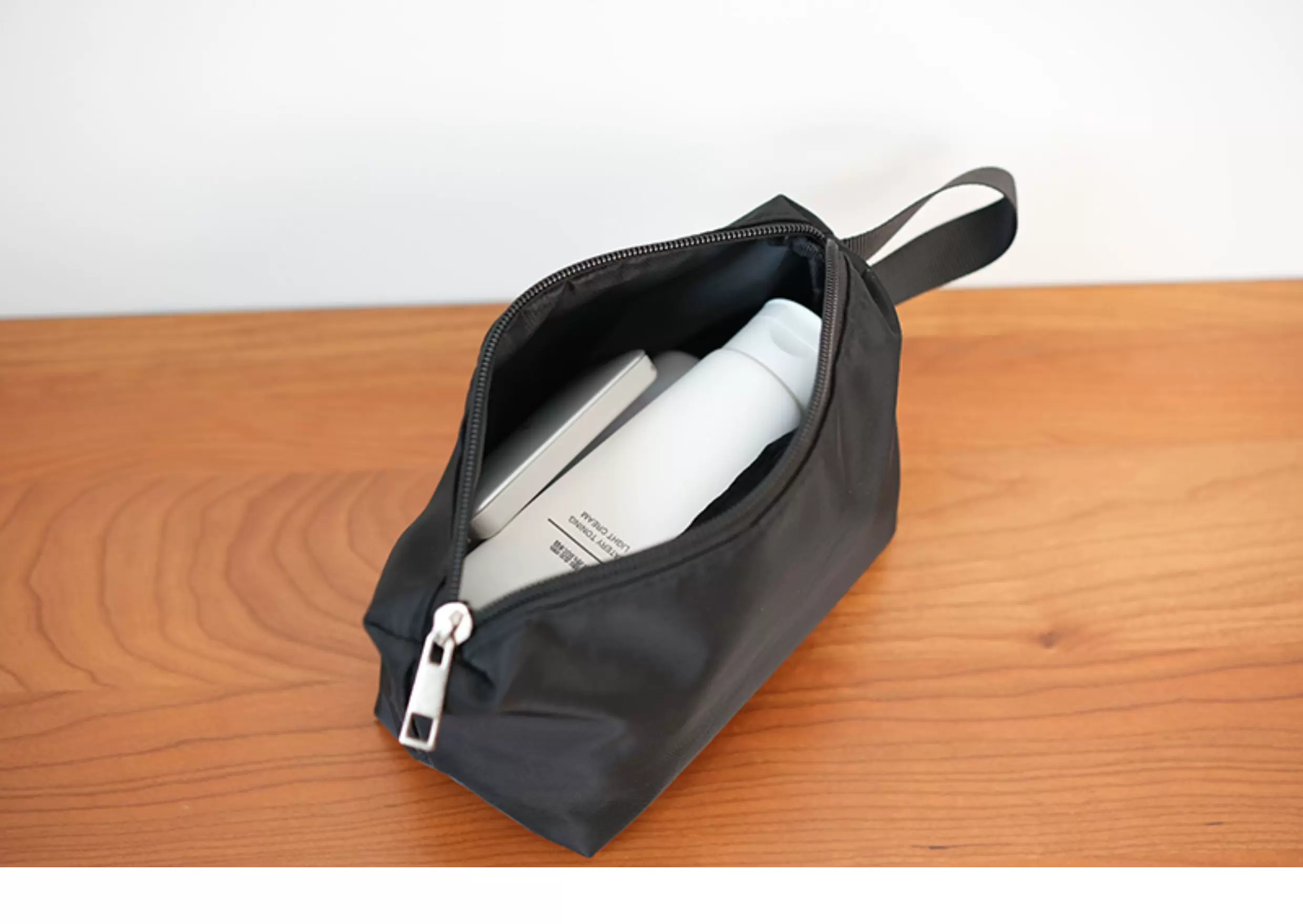 Portable Travel 5 New Cosmetic Bag Toiletry Bag Men's Waterproof Splash Large Capacity Cosmetic Bag Small