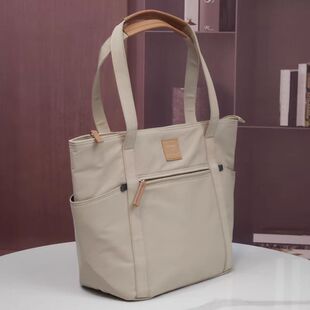 Casual Waterproof Bag Korean Style Trendy Light Large Capacity Tote Bag Versatile Handbag Mommy Bag