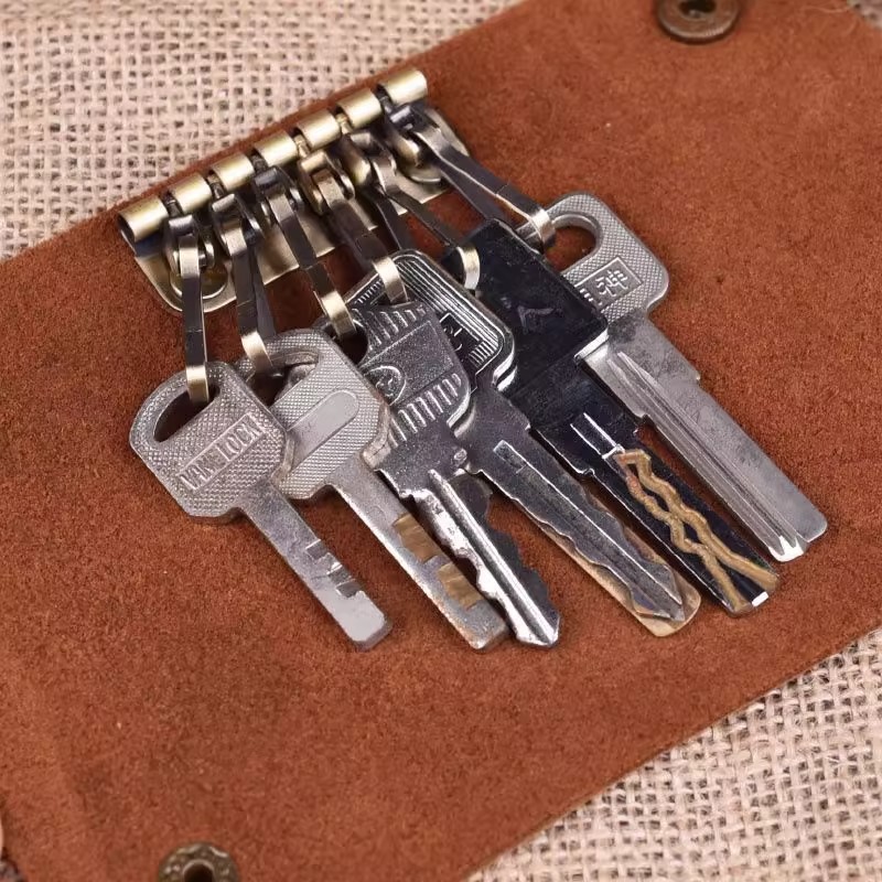 Portable Wear-Resistant Key Bag for Men and Women, Retro Genuine Leather Key Bag, Simple First-Layer Cowhide Keychain, Creative Design