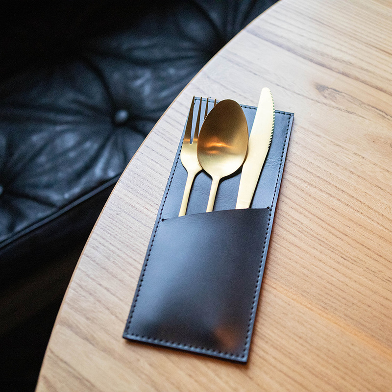 In-Stock European and American Western Dining Knife and Fork Storage Leather Case Restaurant Steak Cutlery Storage Bag Hotel Ceremonial Cutlery Leather Case