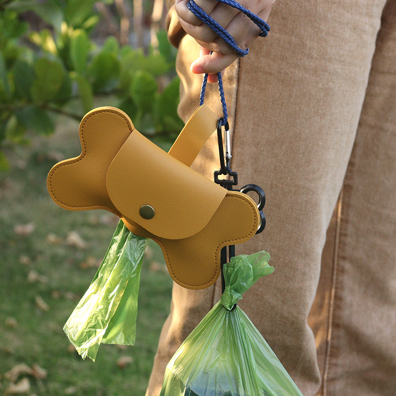 Spot Leather Bone Dog Poop Bag Outdoor Dog Poop Satchel Pet Feces Garbage Bag Storage Bag