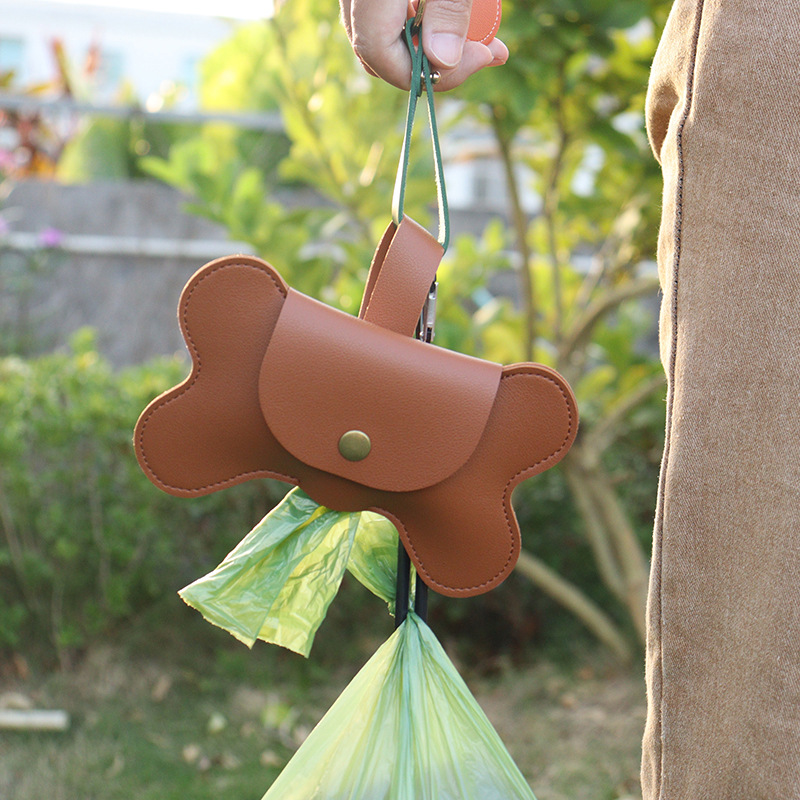 Spot Leather Bone Dog Poop Bag Outdoor Dog Poop Satchel Pet Feces Garbage Bag Storage Bag