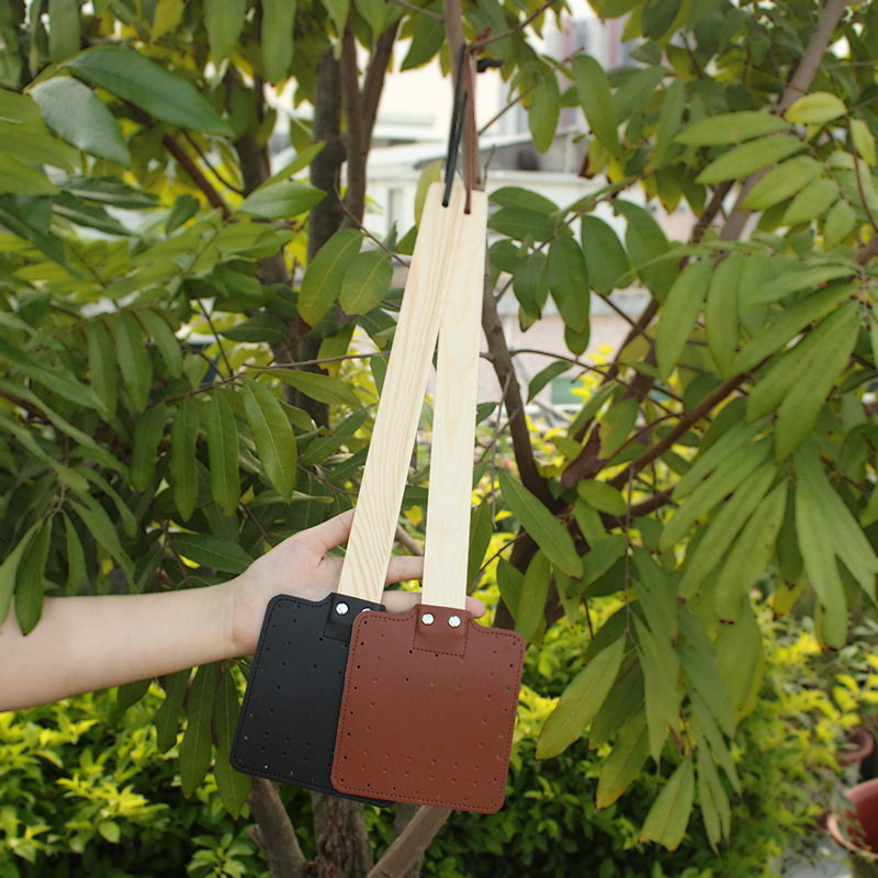 Cross-Border Hot-Selling Fly Swatter Leather Durable Hand-Held Mosquito Swatter Outdoor Camping Thickened Hand-Cranked Mosquito Swatter