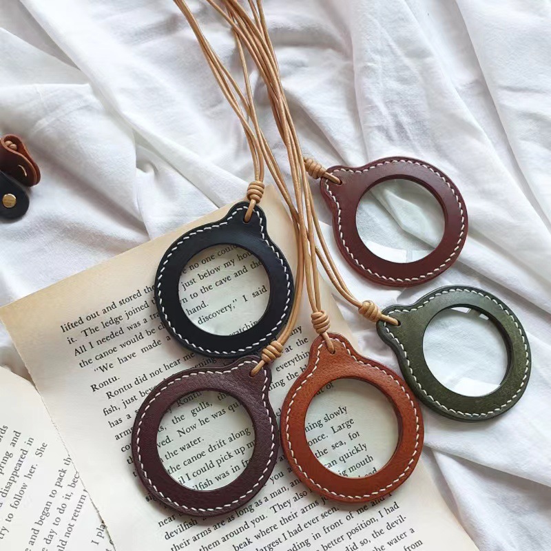 Casual Pure Color Adjustable Hanging Neck Magnifying Glass Leather Case for the Elderly and Elderly High-Power Portable Magnifying Glass Protective Cover