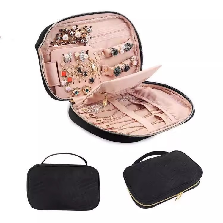Portable Jewelry Box, Earring Organizer, Small Portable Necklace and Ring Bag, Multi-Functional Ear Jewelry and Earring Storage Bag