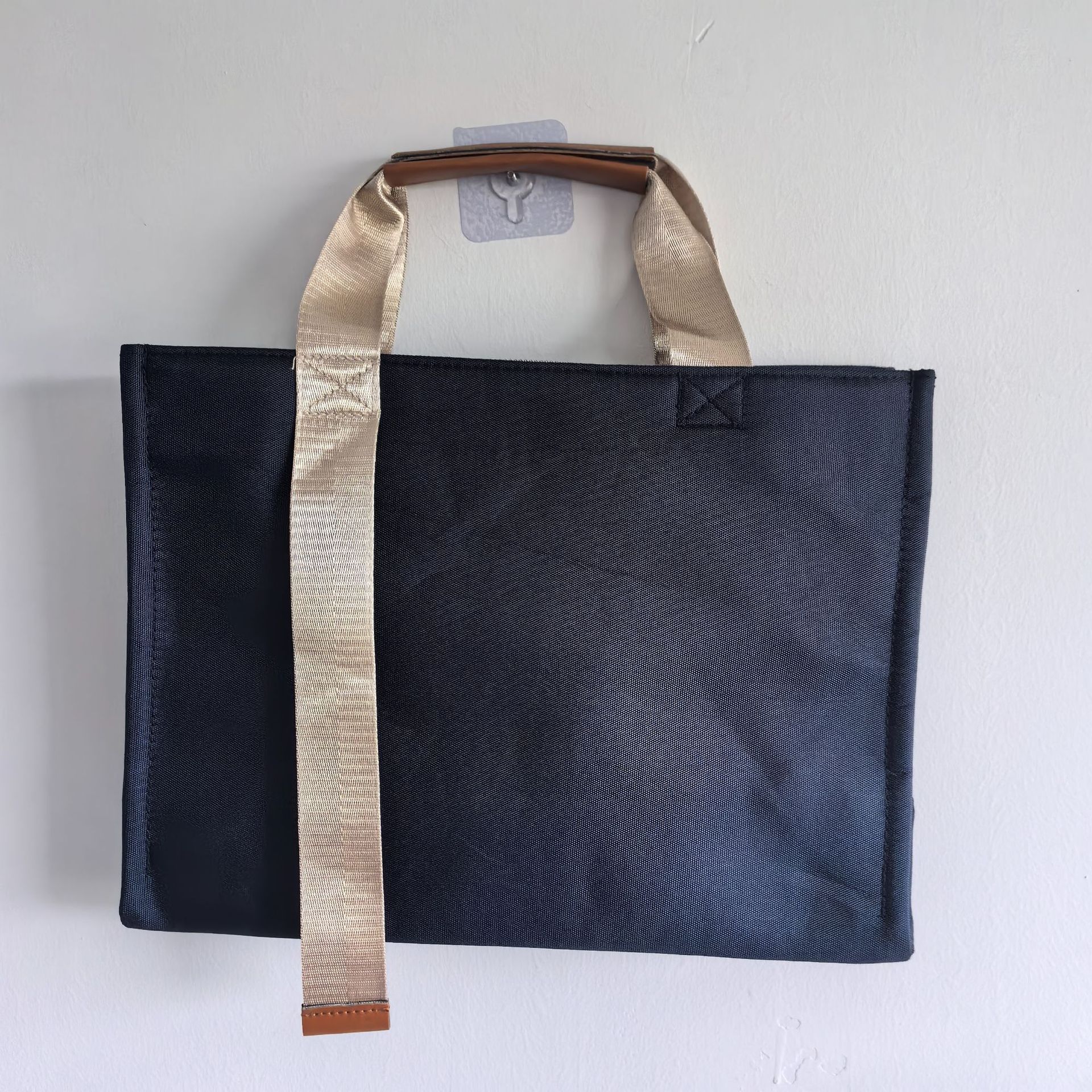 Free Shipping for Sample Bags, Three-Layer Waterproof Oxford Cloth Business Bags, Pictures, Logos, Advertising, Direct Supply from Shanghai Factory