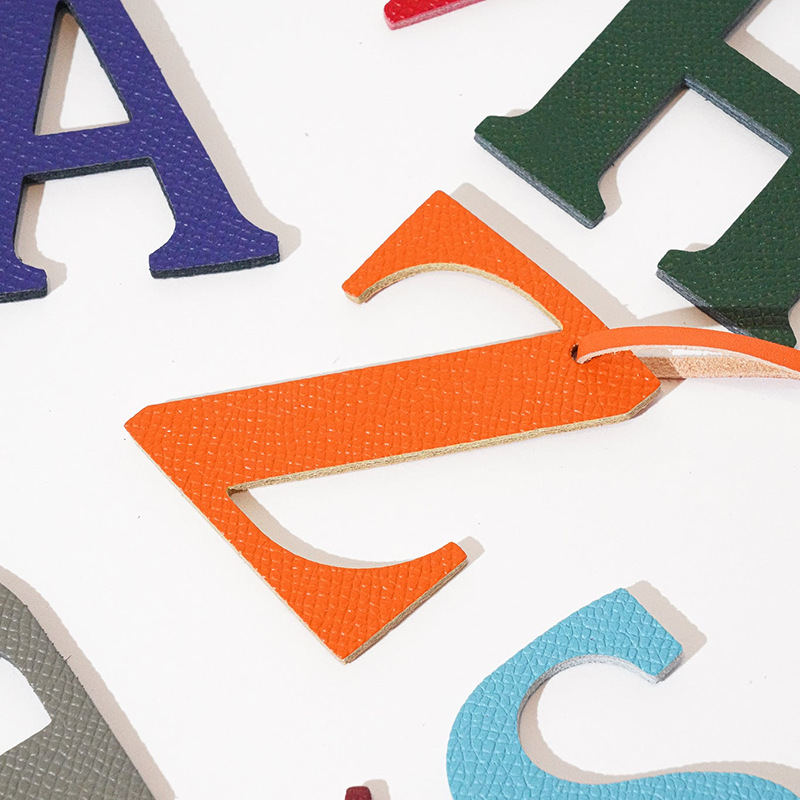 26 English Capital Letters Leather Pendants Personalized English Initials Pendants Creative DIY Bag Accessories