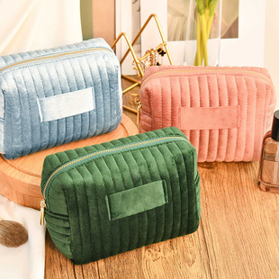 Spot New Velvet Cosmetic Bag, Soft and Skin-Friendly Skin Care Product Storage Bag, Autumn and Winter Large-Capacity Toiletry Bag