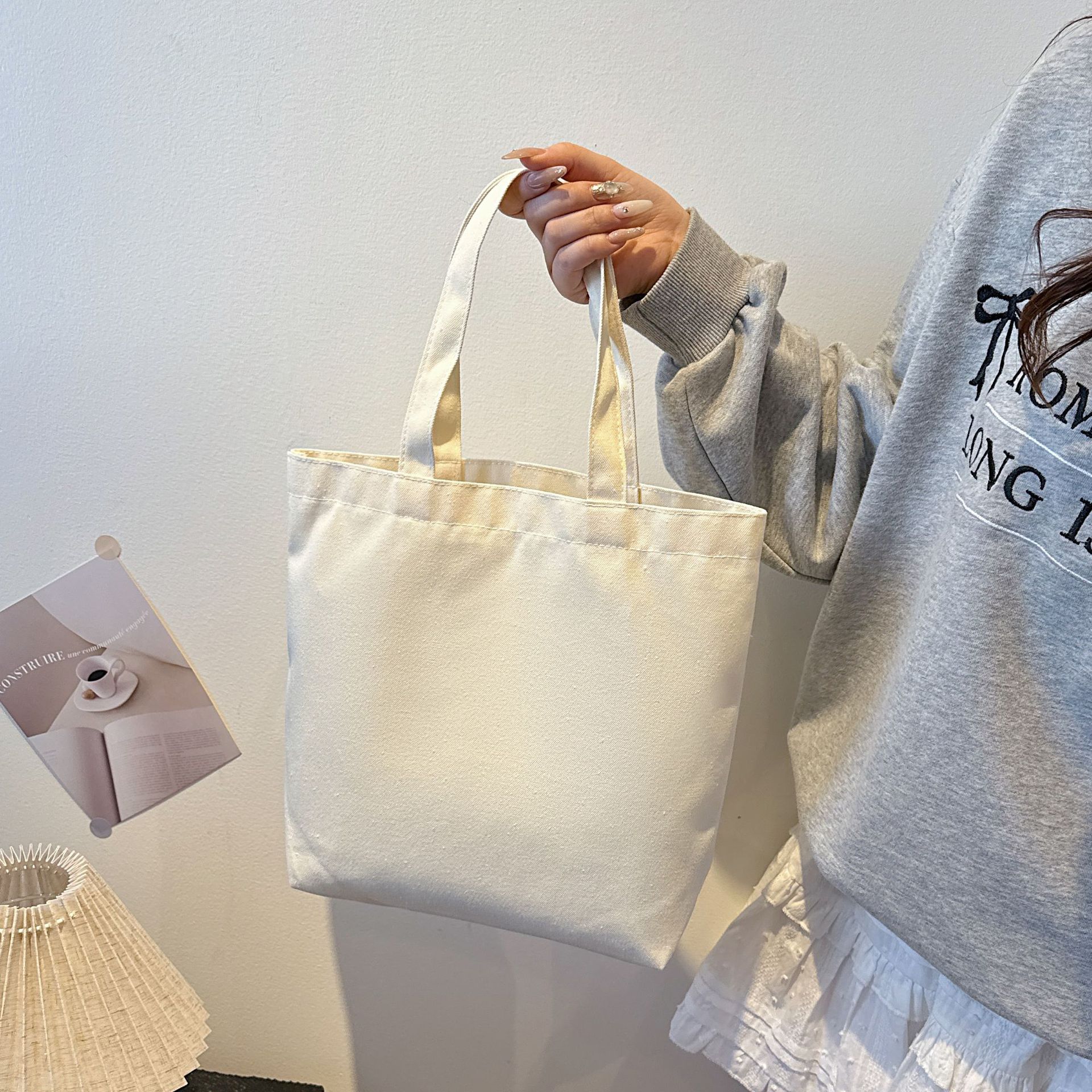 In-Stock Fast Delivery Korean Version Ins Large Capacity Single Shoulder Student Canvas Bag Shopping Bag Gift Bag One Piece Sample Free Shipping
