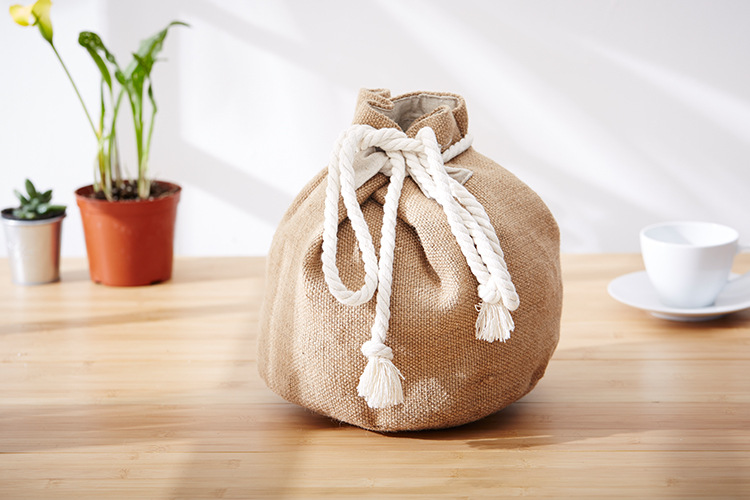 Factory Direct Sales High-End Gift Packaging Bags Environmentally Friendly Jute Hand Shopping Bags Retro Gift Bags