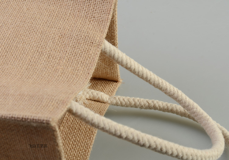 Factory Direct Sales High-End Gift Packaging Bags Environmentally Friendly Jute Hand Shopping Bags Retro Gift Bags