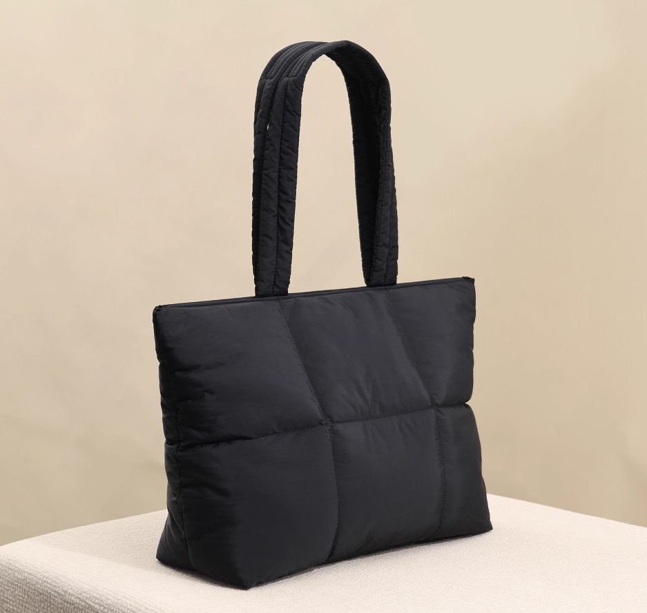 Cross-Border Laptop Bag for Women 2025 New Magnetic Shoulder Bag Suitable for 13-Inch 15inch 16inch Laptops
